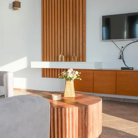 Сasa de vacaciones Ostria View *
