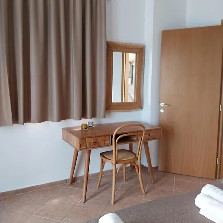 Ostria View בית נופש