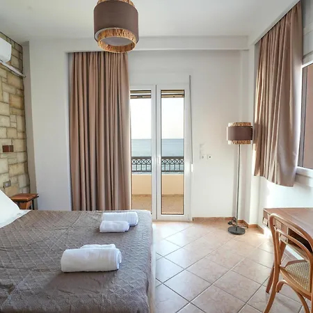 Ostria View Feriehus *