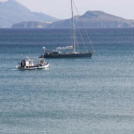 Ostria View Feriehus *